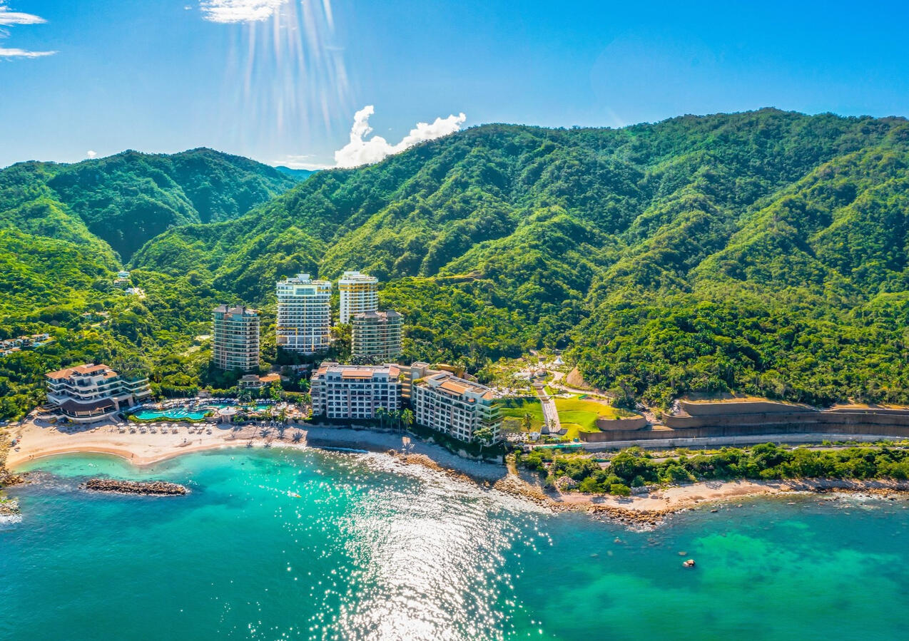Garza Blanca Garza Blanca